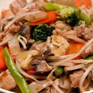 Chop Suey Mixto de Pollo